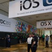 アップルの開発者向けイベントWWDC 2012（Apple World Wide Developpers Conference 2012）の基調講演、iOS 6のプレゼンテーションの様子。