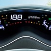 日産 セレナ S-HYBRID マルチグラフィックアッパーメーター