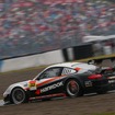 【SUPER GT 最終戦】GT300は峰尾/横溝組のポルシェが逆転でタイトル制す［写真蔵］