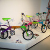 【東京国際自転車展04】ファッション・ブランドは虹色