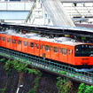 オレンジ色の電車として親しまれた中央線201系