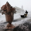 ニューヨーク、ニューイングランドを襲った猛吹雪
