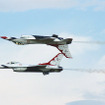 アメリカ空軍のアクロバット飛行チーム「サンダーバーズ」、写真は2009年アジアーツアーの三沢基地で撮影したもの