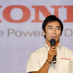 2月のホンダ本社での体制発表会で、今季への意欲と抱負を語った佐藤琢磨。写真：Honda