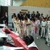 スーパーフォーミュラの発表会に集まった参戦ドライバーたち。