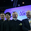 メルセデス・ベンツ・タイランド社長兼CEOのアレクサンダー・ポウフラー氏（右から2番目）。彼は日本での生活が長く、大の日本好きとしても知られている。