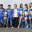 開幕ポールのスバルBRZ陣営。左端が山野哲也、右隣が佐々木孝太（写真は3月のシェイクダウン時）。写真：SUBARU-STI