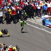 駆け足でハンター=レイを負かそうとするジェームズ・ヒンチクリフ