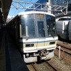 奈良線経由で京都～奈良間を結んでいる快速列車「みやこ路快速」。