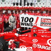 チップ・ガナッシ・レーシングとスポンサーであるTARGETにとっても、メモリアルな勝利に。写真：IndyCar