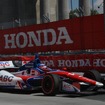 トップ10は確実な走りを見せた琢磨だったが、もらい事故の不運に遭遇。写真：IndyCar