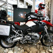 【東京モーターサイクルショー05】写真蔵…大きくなるBMWブース