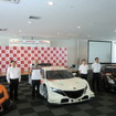 3社合同での発表会。左からレクサスLF-CC、ホンダNSX、ニッサンGT-R。