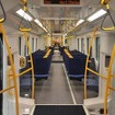 ニュージーランド・オークランド近郊鉄道電化用の電車のインテリア