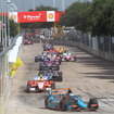 ヒューストン連戦は、バンピーな市街地特設コースが舞台。写真：IndyCar