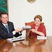 フォルクスワーゲンブラジルのThomas Schmall社長とブラジルのジルマ・ルセフ大統領