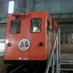 竜飛海底駅から地上の青函トンネル記念館へはケーブルカーで移動する。記念館とケーブルカーは竜飛海底駅の営業終了後も営業を続ける模様で、地上側からのアクセスのみとなるもののトンネル施設の見学自体は引き続き可能だ。