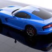 2014年モデルのSRTバイパーの新設定のブルー