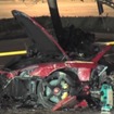 AP通信が配信したポール・ウォーカーさんの事故後の現場映像。車はポルシェカレラGT