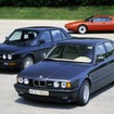 2代目BMW M5（E34型、手前）と初代BMW M5（E28型）、そしてBMW M1