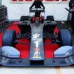 今年から使用されるスーパーフォーミュラの新シャシー「SF14」、ホンダエンジンを搭載したバージョンがオートサロンのデモ走行に登場した。