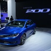 新型 クライスラー 200 の 200S（デトロイトモーターショー14）