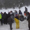 雪の吹きだまりに捕まってしまったVWポロR(セバスチャン・オジェ）