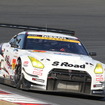 2013年シーズンのNDDP RACINGのGT-R（GT300クラス）。写真：NISSAN