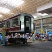 今年は保存車両のデ1形・デ51形の内覧会を新たに開催。写真の車体上げ作業実演なども前回に引き続き実施される。