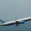 C-32はボーイング757をベースとしているが、羽田で757を見られる機会はほとんどない。
