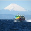 東海汽船、高速ジェット船「セブンアイランド」が清水港に初入港