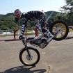 “逆ウィーリー”は意外にも難技なんだそうだ