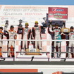 GT300最終戦の表彰台。