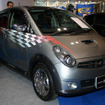 【東京オートサロン06】スバル R2…ホットなモータースポーツ