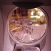 ドアの窓は機体下部が見やすいようになっている。