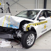 ユーロNCAPの VW パサート 新型の衝突テスト