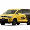 三菱自動車とKEENが制作したデリカD：5 のコラボカー