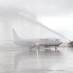 英リバプール空港、ルーマニアLCC運航の第一便が到着（1）