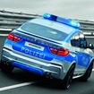 BMW X4 のポリスカー仕様