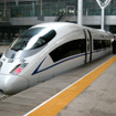 中国の二大鉄道車両メーカー、中国南車と中国北車が合併を発表。写真は北車グループが製造した高速鉄道車両のCRH3形