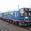 このほど試乗会が行われた、のと鉄道の観光列車『のと里山里海号』。4月29日から営業運行を開始する。