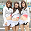 スーパーGT『R'Qs RACING GIRLS』仙堂里奈・西原早希・八重樫あやな