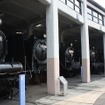 梅小路蒸気機関車館の扇形車庫。来春オープンする予定の京都鉄道博物館は蒸気機関車館を拡張する形で整備される。