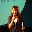 関西出身の鉄道タレント古谷あつみさんを関東の鉄道関係者らが歓迎するイベントが都内で開かれた
