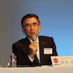スズキ 鈴木俊宏社長