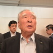 スズキ 鈴木修 会長