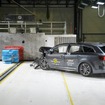ユーロNCAPのトヨタアベンシス改良新型の衝突安全テスト