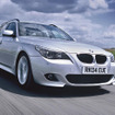BMW5シリーズの旗艦モデル、550i にツーリングを発売