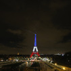 13日夜、フランス・パリで同時多発テロが発生した