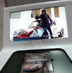 楽しみたいジャケットを指定位置に置くと自動的に再生されるメディアステーション